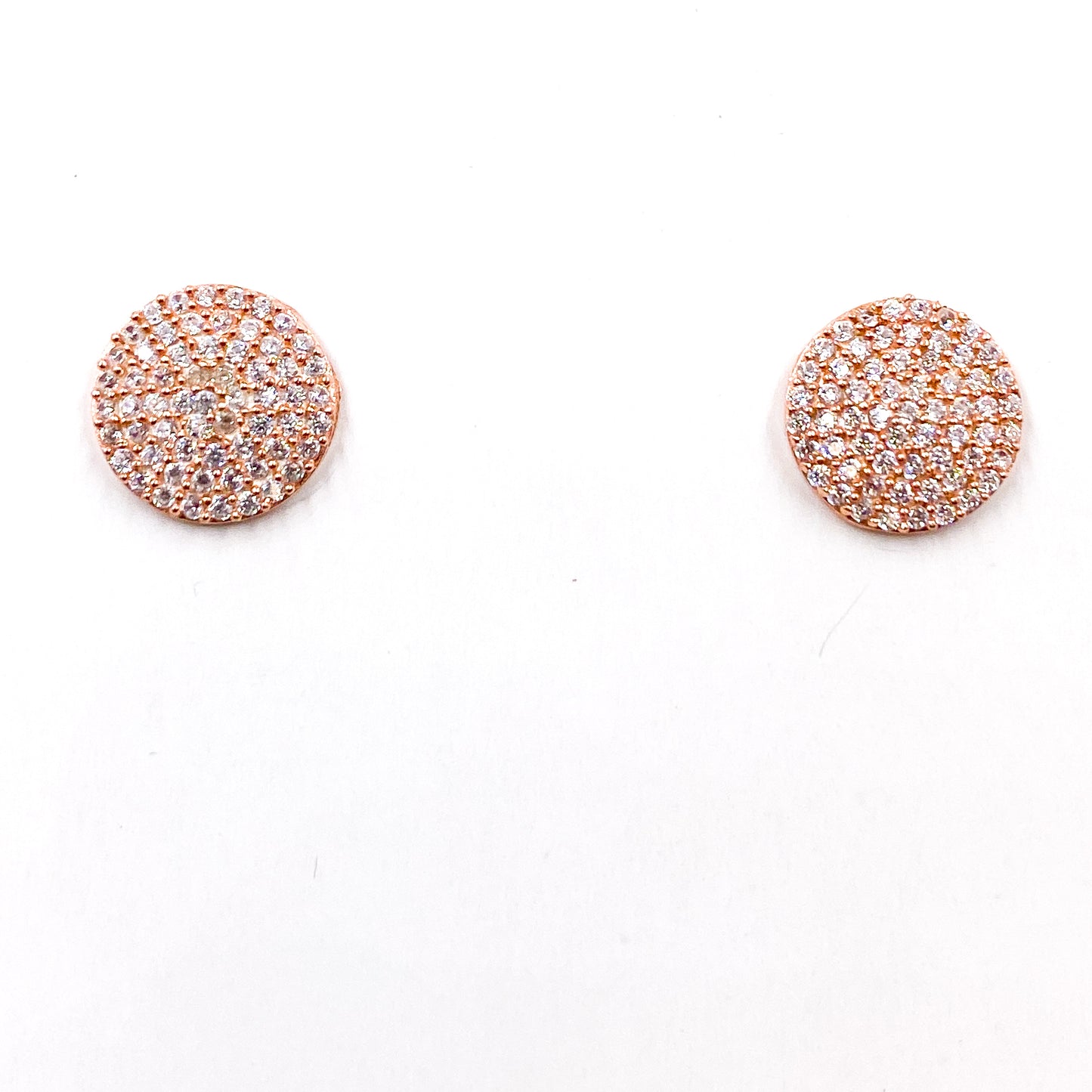 Aretes redondos con zirconias blancas