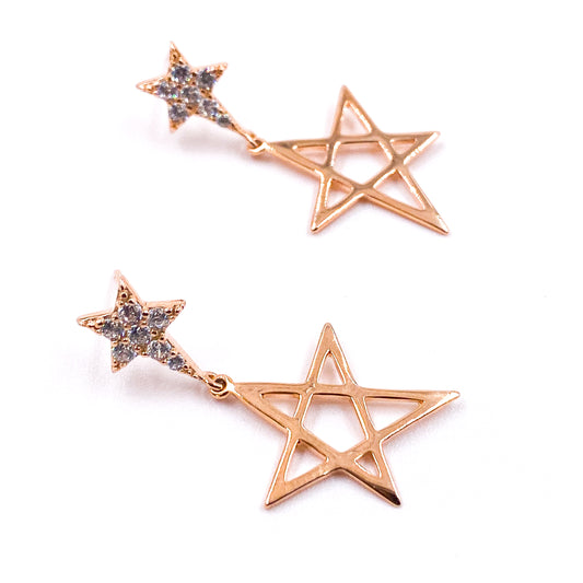 Aretes con estrella colgante